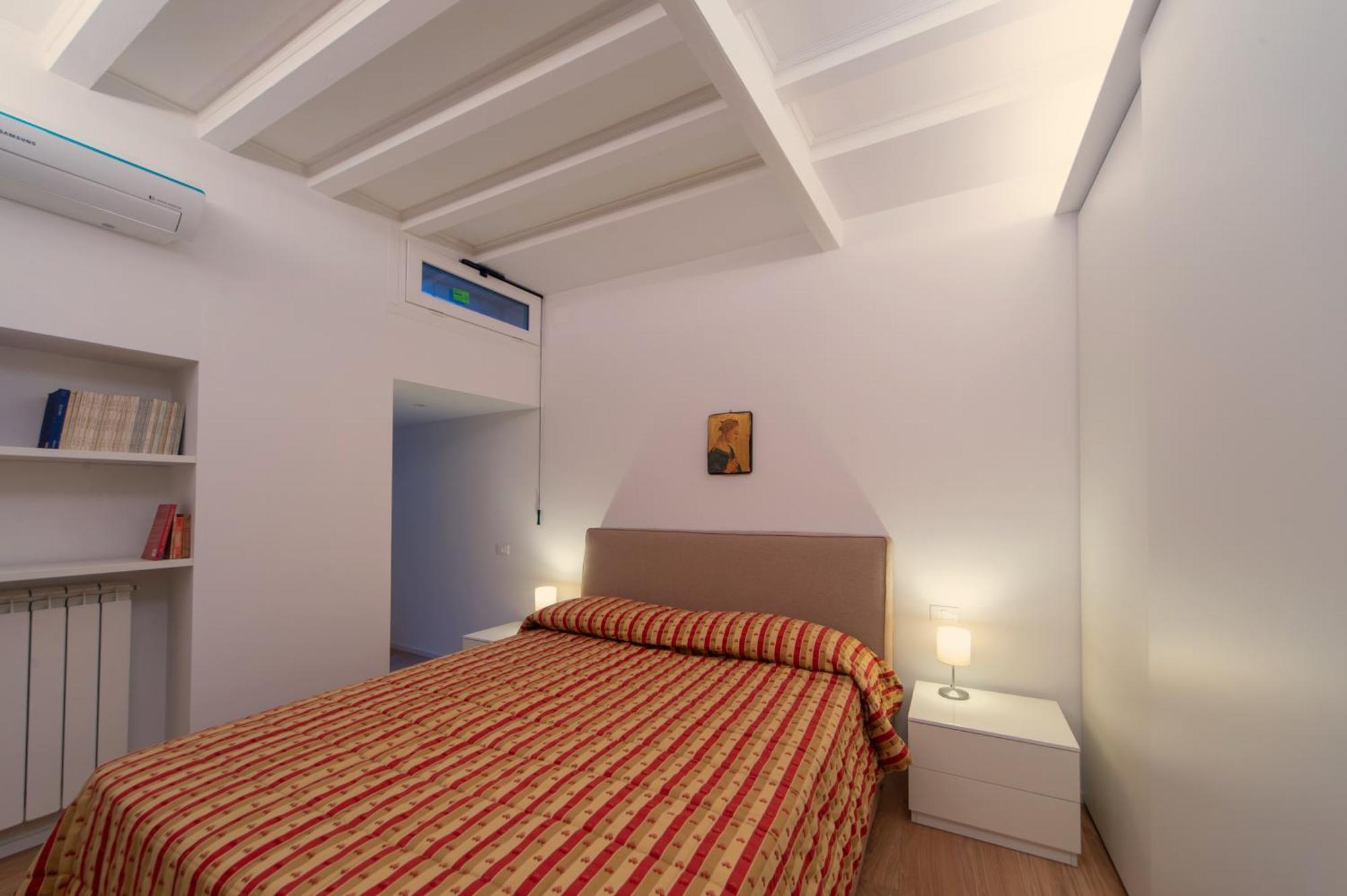 Apartment Banchi Nuovi, Modern And Cozy *